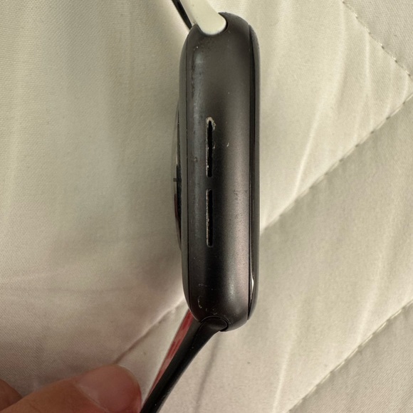 Apple Watch Series 6 with bands - Picture 4 of 5